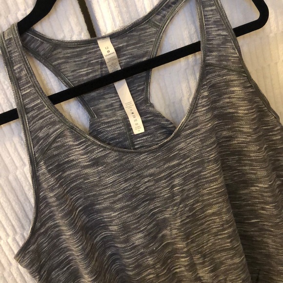 Lululemon Tank - Picture 2 of 5